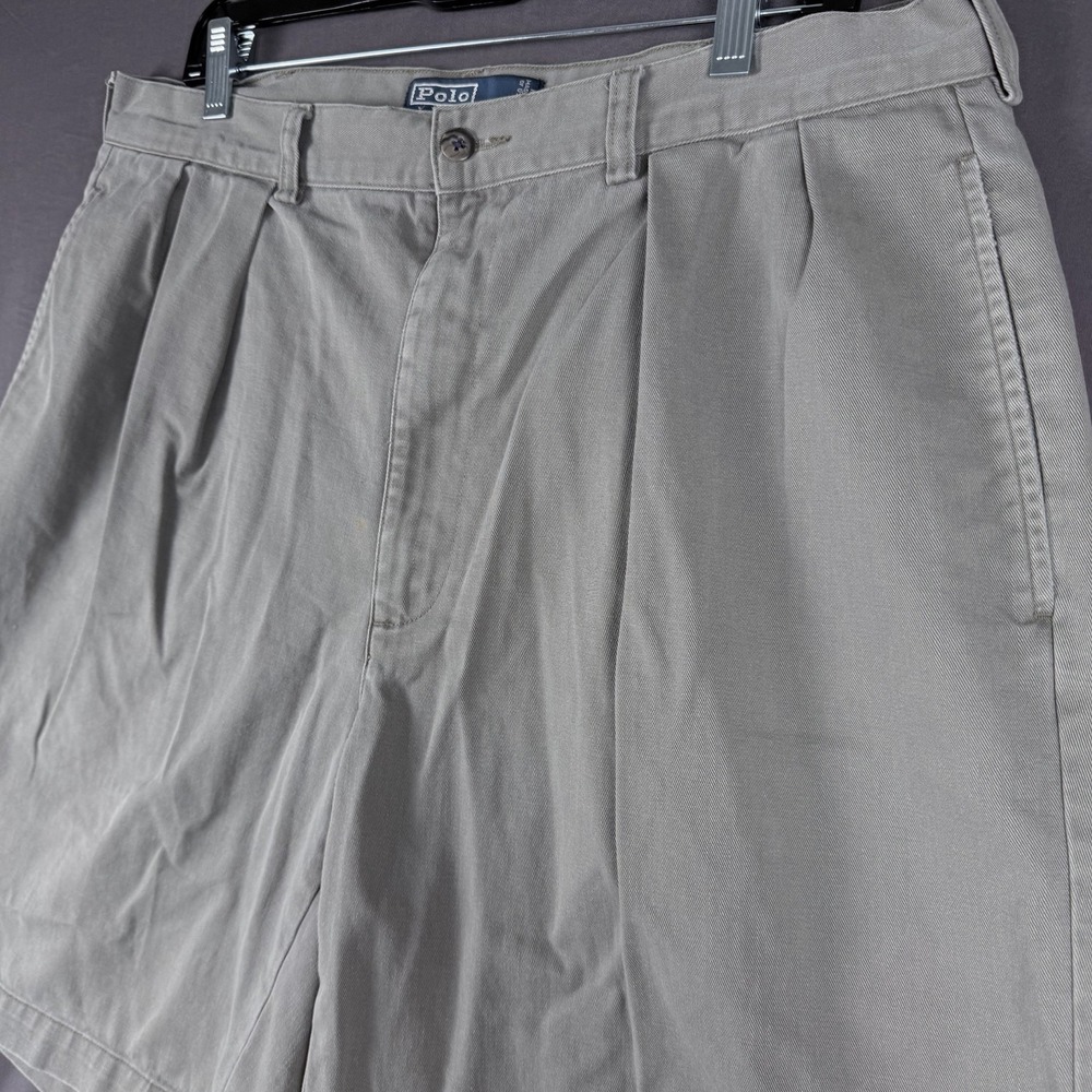 Polo by Ralph Lauren Men's Gray Pleated Chino Shorts Solid Slash Pockets Button
